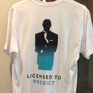 E476- Data IKU Licensed to Predict NWOT Unisex T-shirt Sz. L